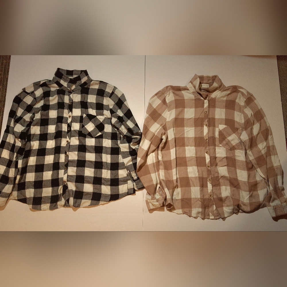 (2) Maurices- Relaxed Fit XL Plaid Button Up Long Sleeve Shirts.
